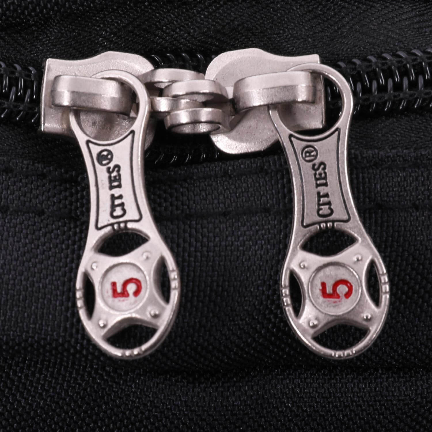 5 CITIES (40x30x10cm) New and Improved 2025 Lufthansa, Austrian Airlines, Swiss Airlines Maximum Size Cabin Backpack/Rucksack Underseat Flight Bag, Also Approved For easyJet, British Airways, Virgin Atlantic, Black